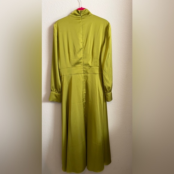Alexia Admor Brooklyn Chartreuse Luxe Satin Fit & Flare Midi Dress Size 8 - Picture 8 of 9